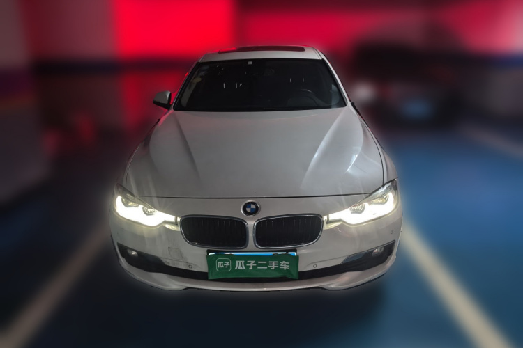 BMW 3 Series 2017 car image #3
