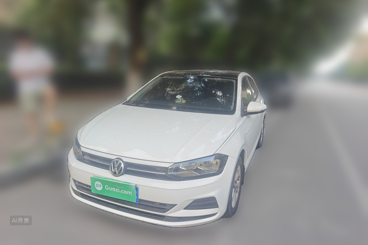 Volkswagen Polo 2019 car image #2