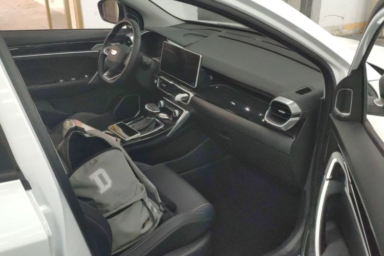 GEELY Coolray 2025 #24 GEELY Coolray 2025 image de voiture #24