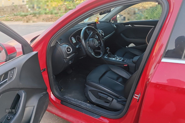 Audi A3 2019 car image #18