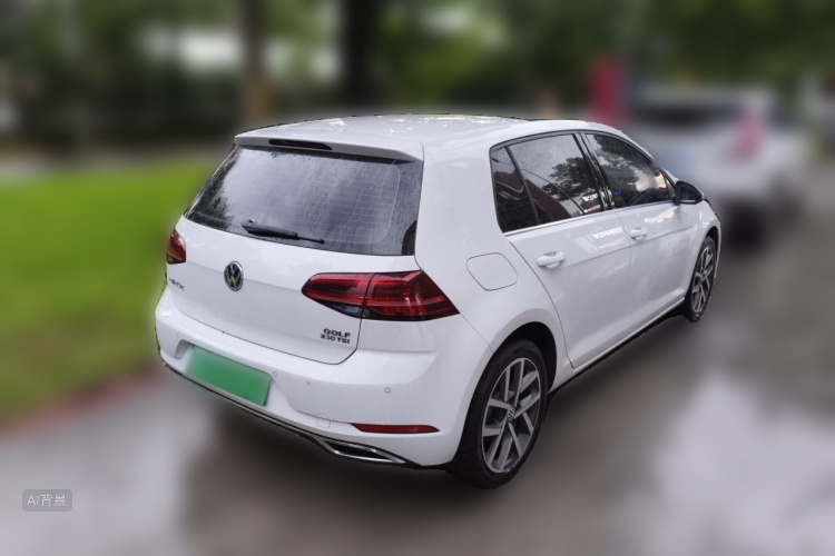Volkswagen Golf 2018 car image #7