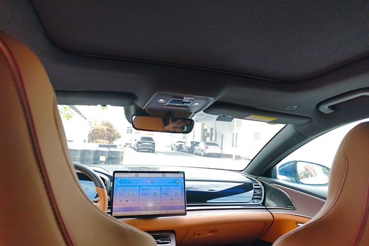 BYD Han 2022 immagine di auto #16