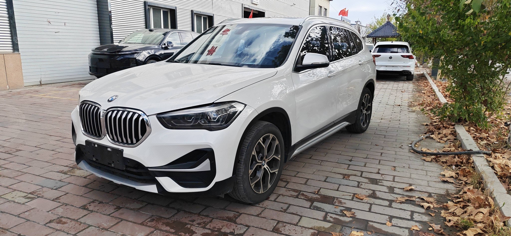 BMW X1 2023 BMW X1 2023 car image