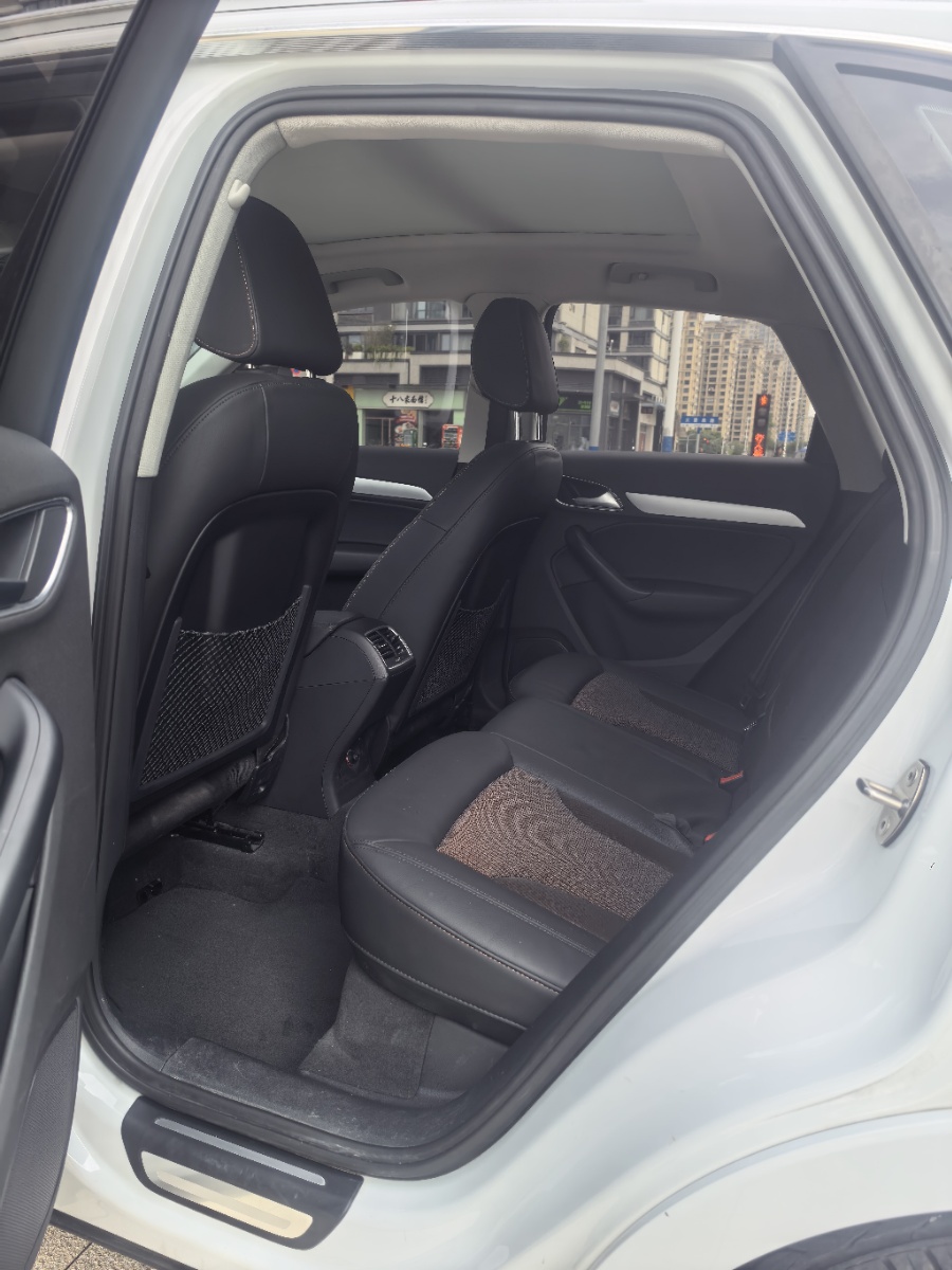 Audi Q3 2018 #5 Audi Q3 2018 car image #5