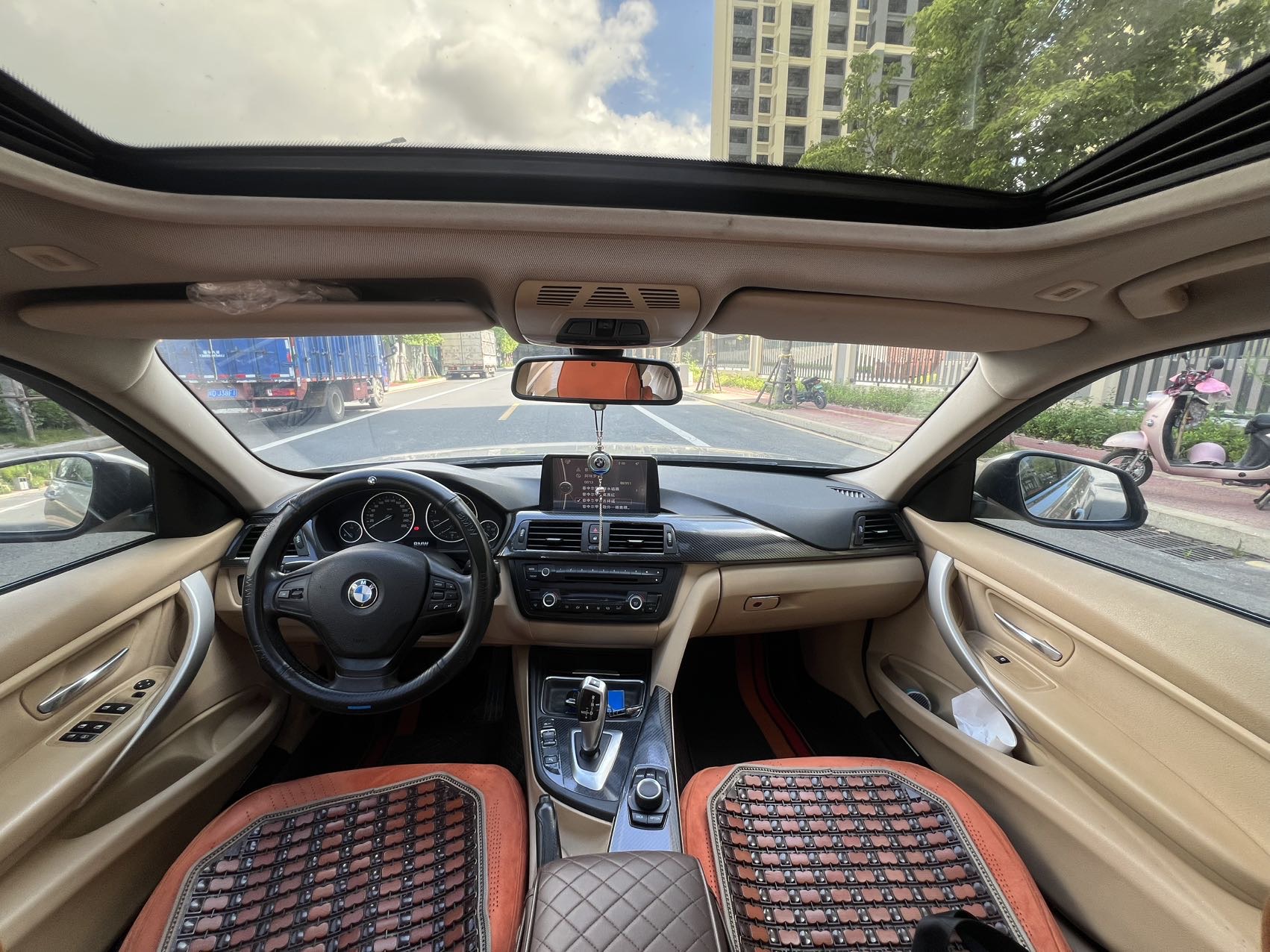 BMW 3 Series 2013 #6 BMW 3 Series 2013 car image #6