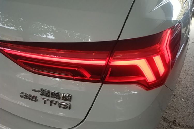 Audi Q3 2021 #8 Audi Q3 2021 car image #8