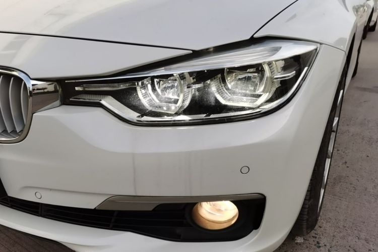 BMW 3 Series 2017 #29 BMW 3 Series 2017 car image #29