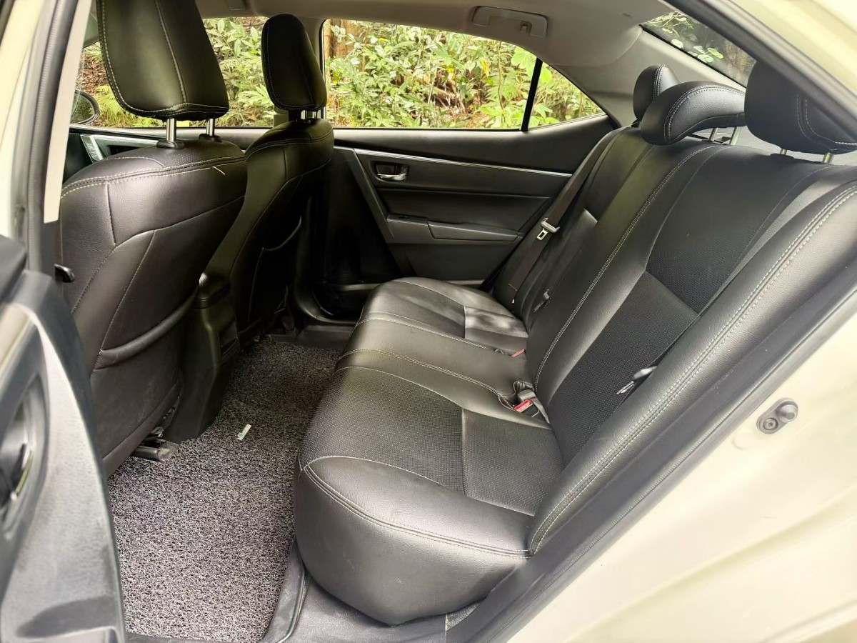 Toyota Corolla 2017 #6 Toyota Corolla 2017 car image #6