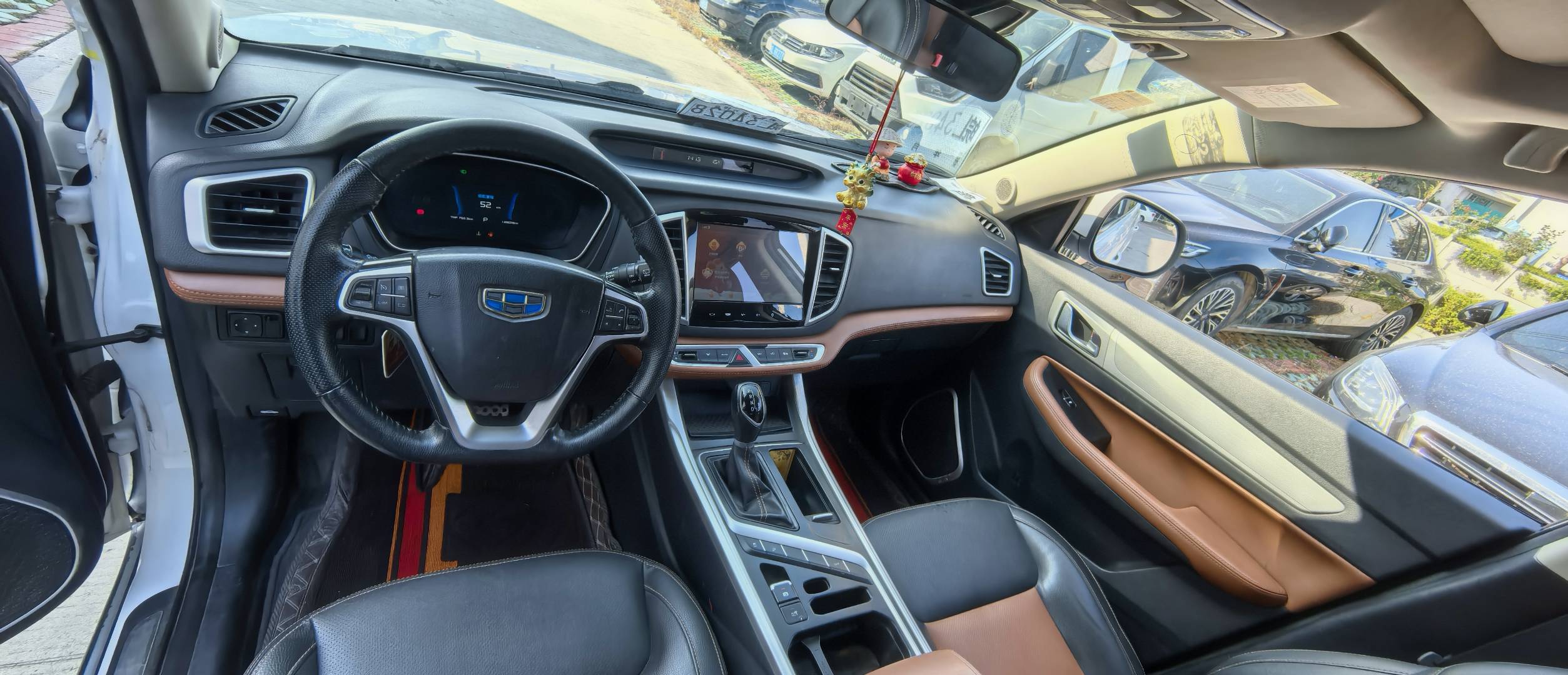 GEELY Vision X6 2019 صورة سيارة #2