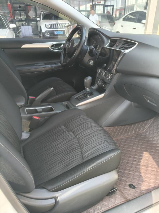 Nissan Sylphy 2023 immagine di auto #9