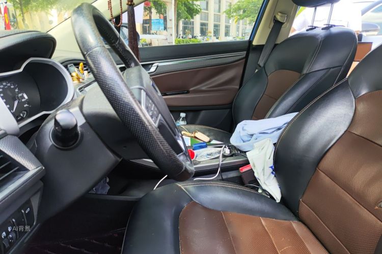 GEELY Emgrand GS 2017 car image #17