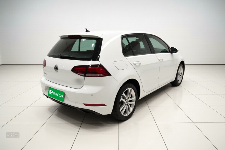 Volkswagen Golf 2019 #7 Volkswagen Golf 2019 car image #7
