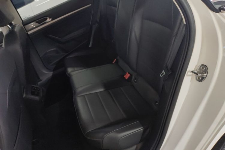 Volkswagen Lavida 2019 #17 Volkswagen Lavida 2019 car image #17