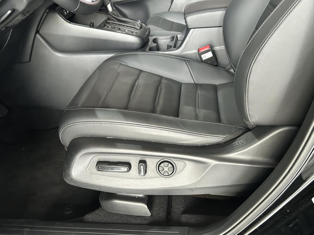 Honda CR-V 2024 car image #16