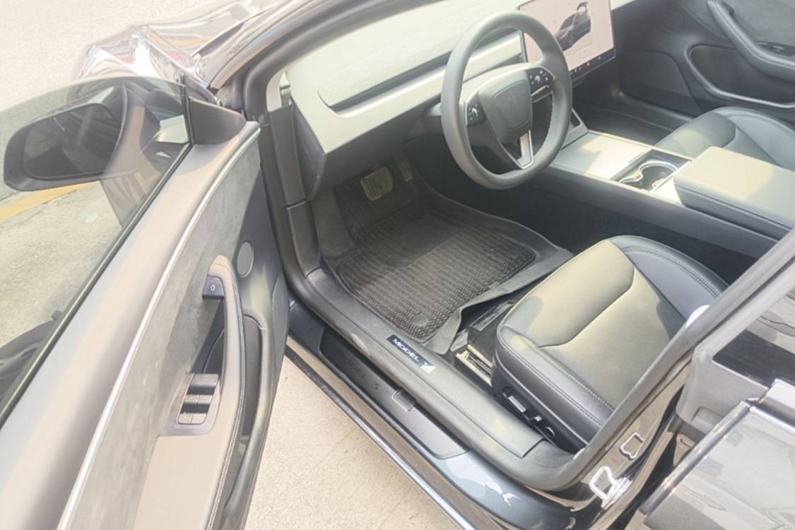 Tesla Model 3 2024 #17 Tesla Model 3 2024 car image #17