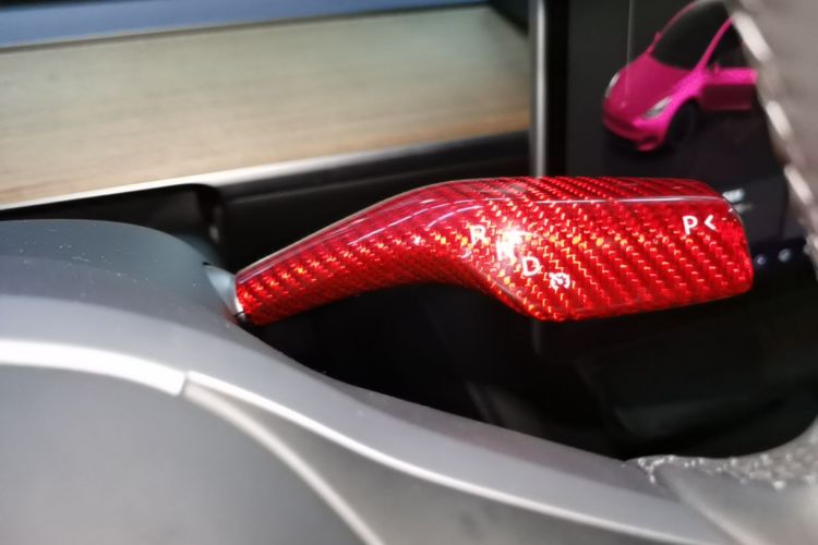 Tesla Model Y 2023 #14 Tesla Model Y 2023 car image #14