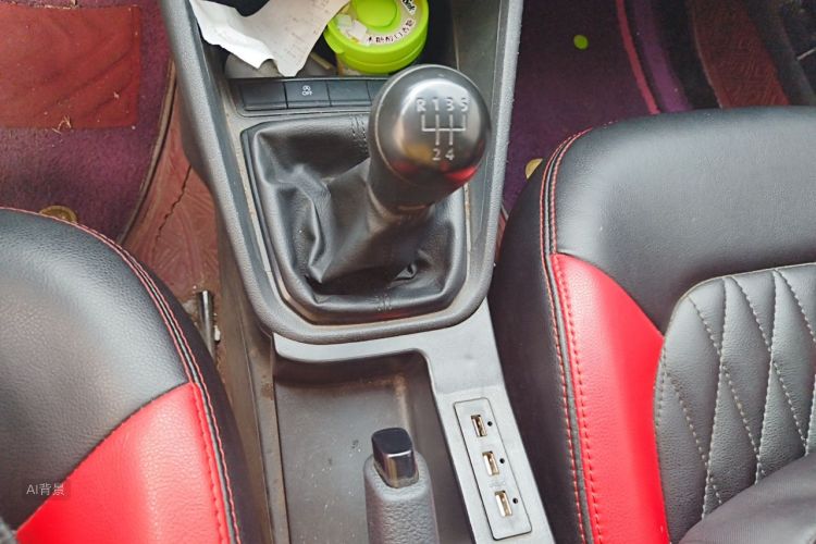 Volkswagen Santana 2022 car image #16
