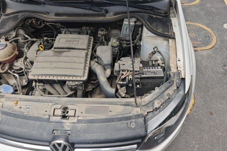 Volkswagen Polo 2018 car image #25