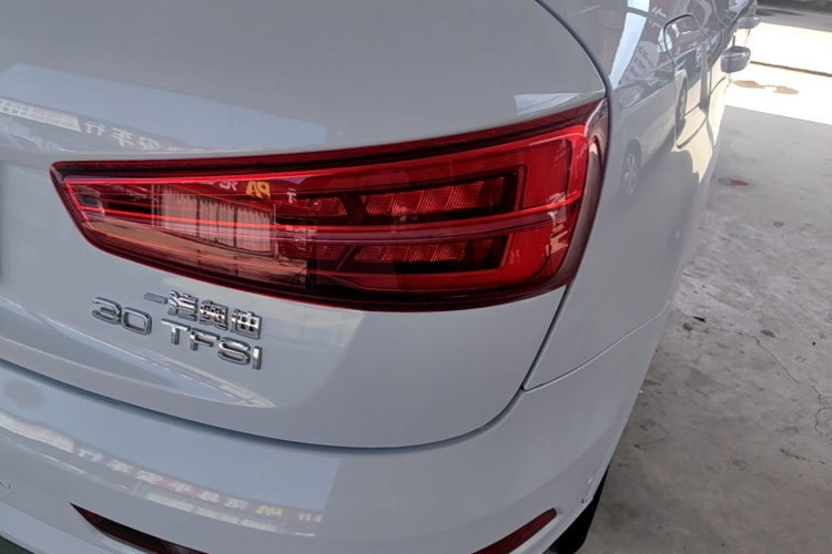 Audi Q3 2016 #8 Audi Q3 2016 car image #8