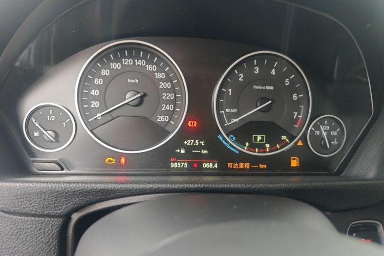 BMW 3 Series 2019 imagen de coche #12