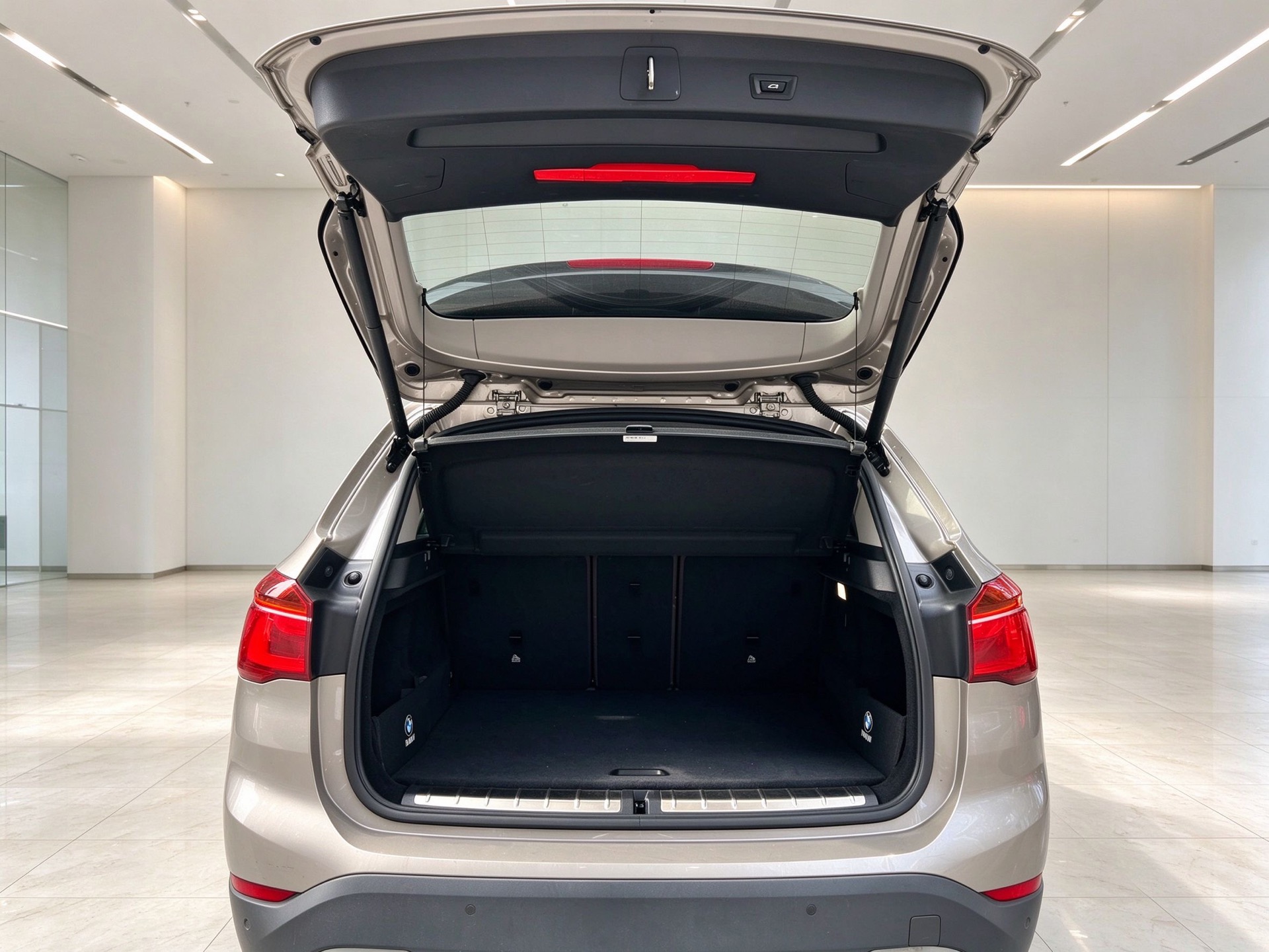 BMW X1 New Energy 2019 #13 BMW X1 New Energy 2019 car image #13