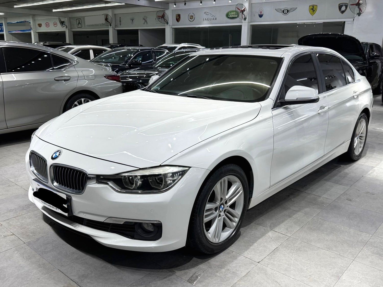 BMW 3 Series 2016 BMW 3 Series 2016 car image