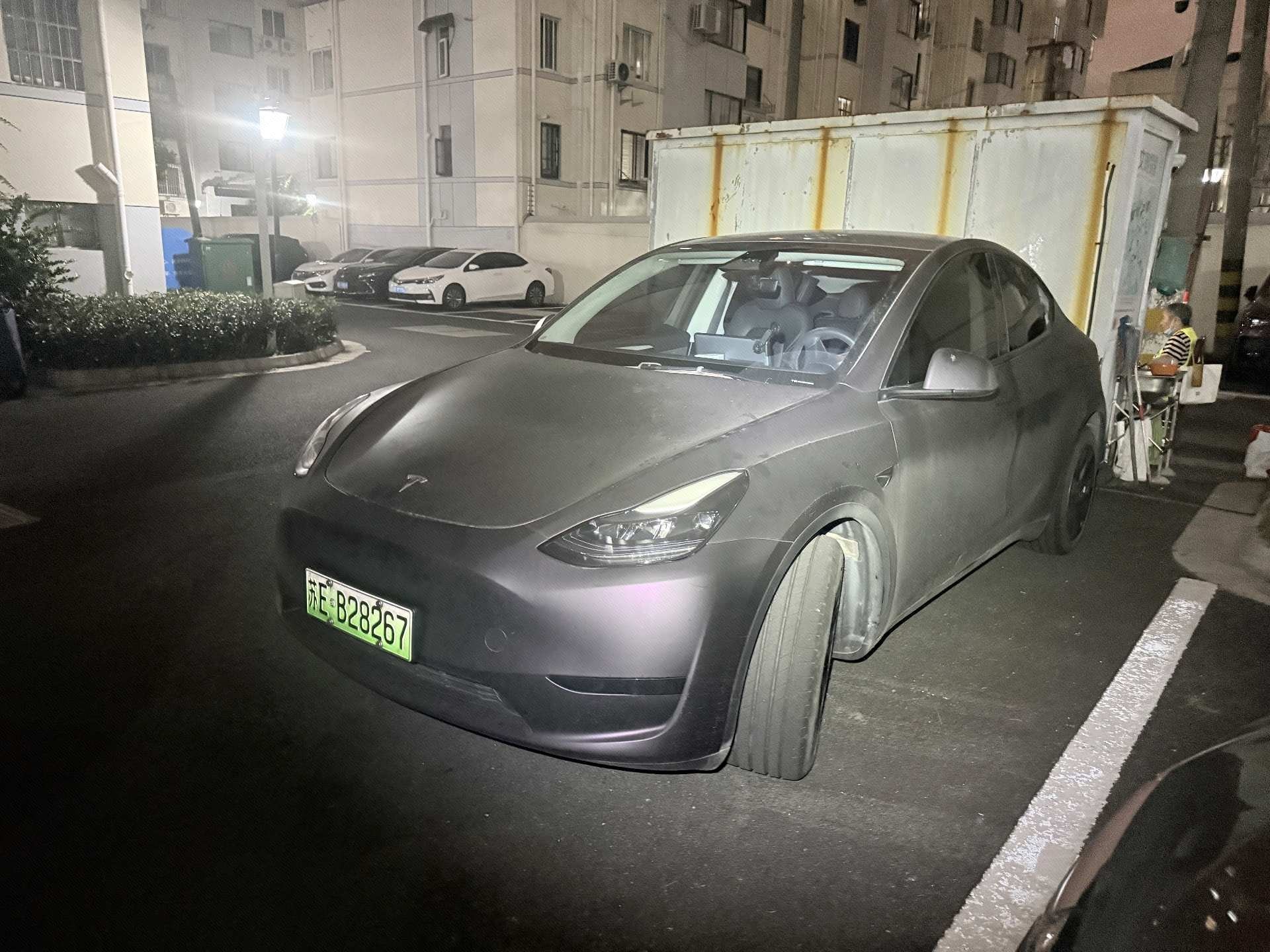 Tesla Model Y 2024 Tesla Model Y 2024 car image