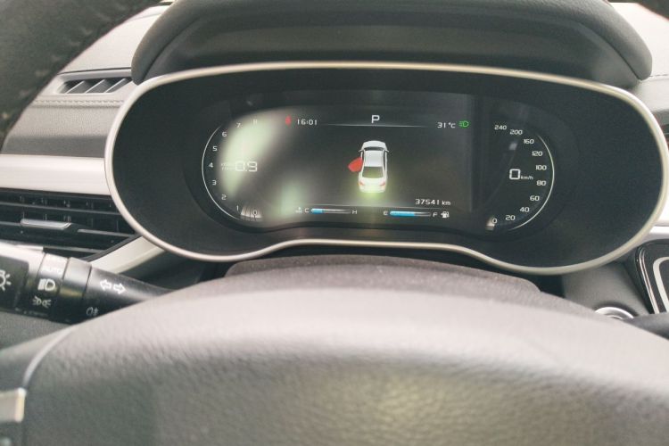 GEELY Emgrand 2019 #10 GEELY Emgrand 2019 car image #10