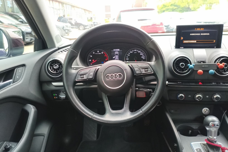 Audi A3 2018 #11 Audi A3 2018 car image #11