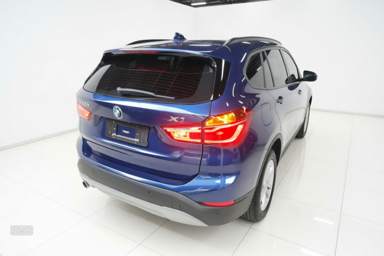 BMW X1 2017 #7 BMW X1 2017 car image #7