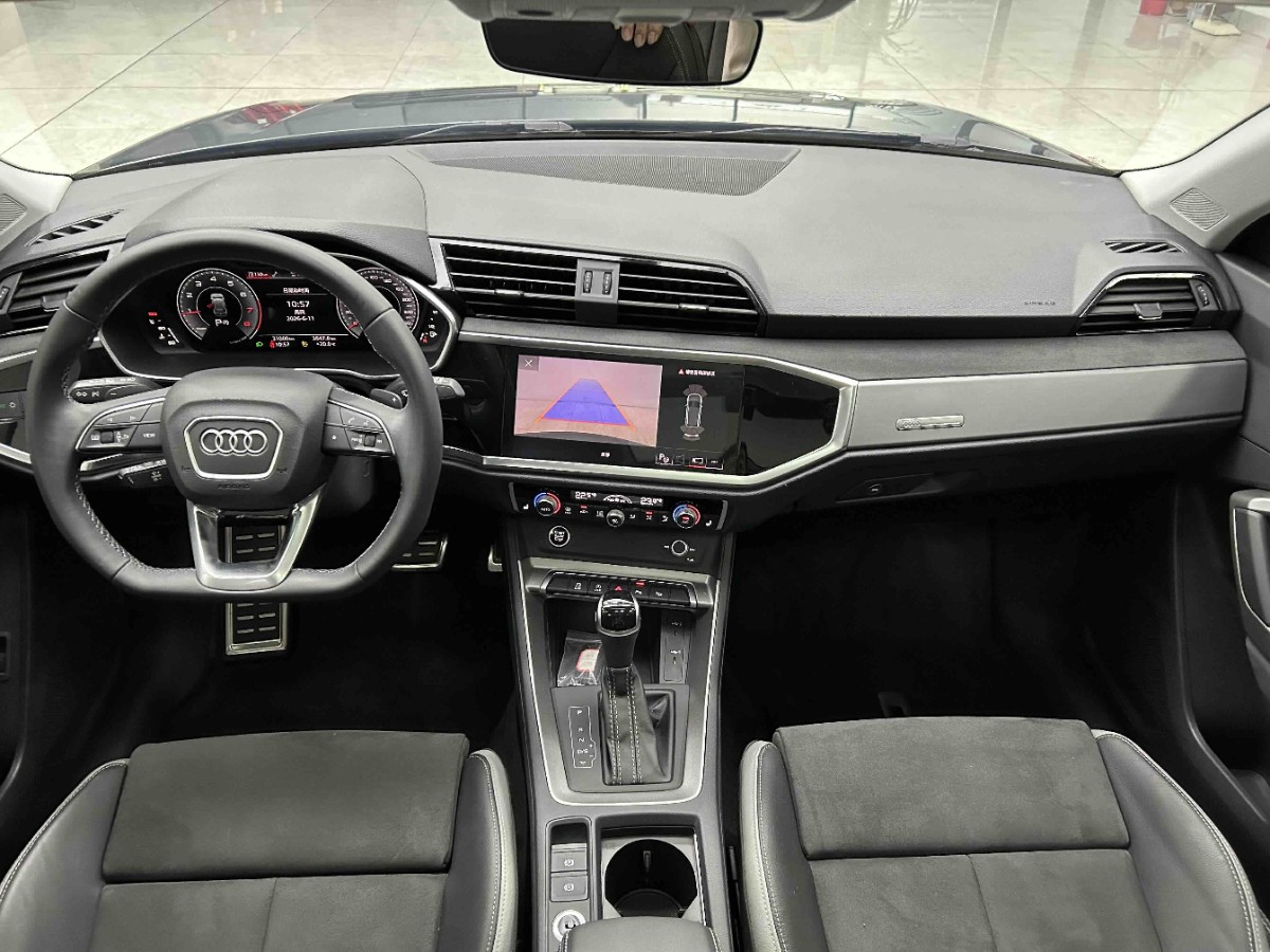 Audi Q3 2022 #4 Audi Q3 2022 car image #4