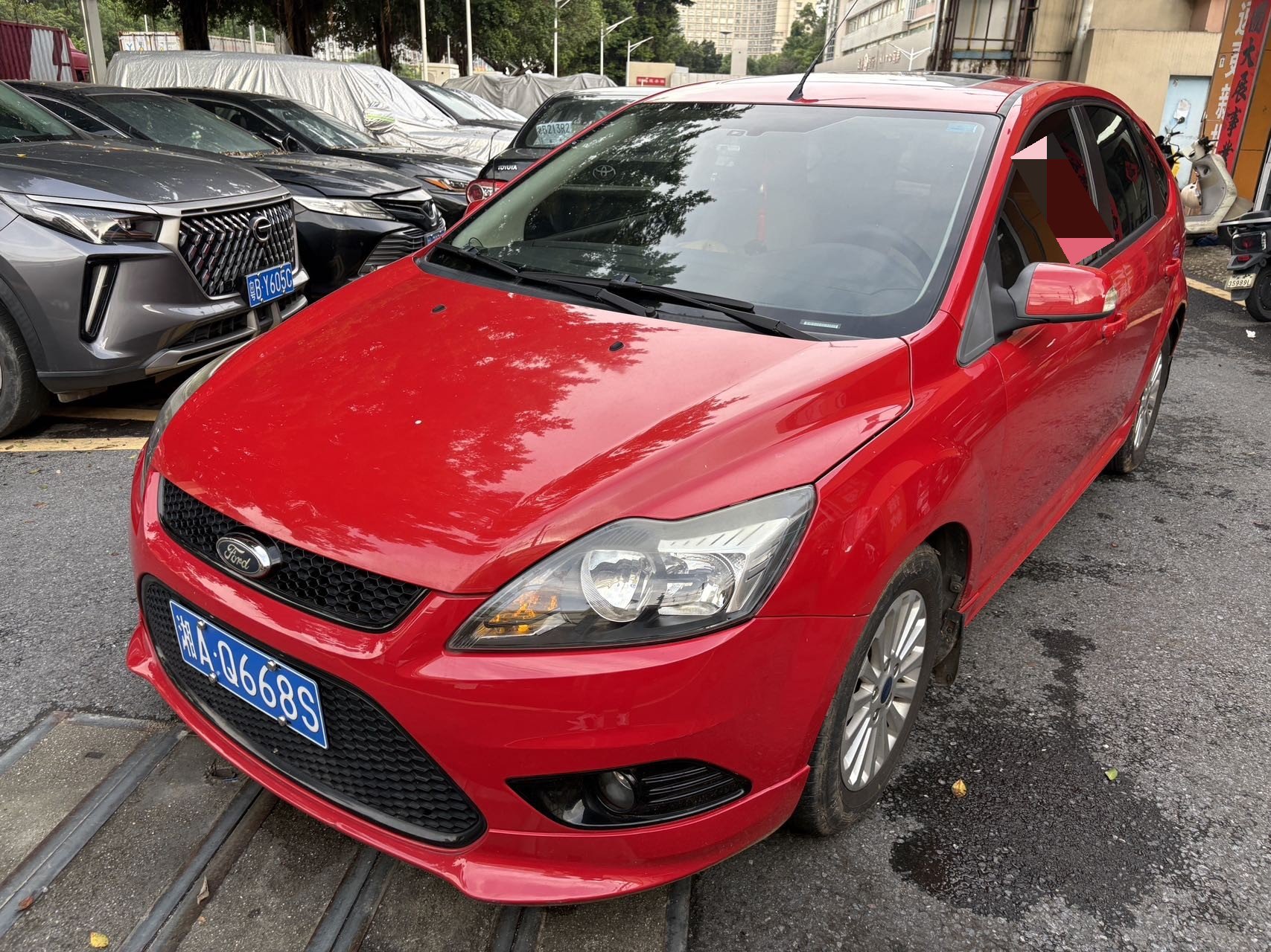 Ford Focus 2013 car image 