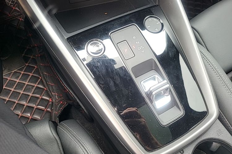 Audi A3 2024 immagine di auto #14