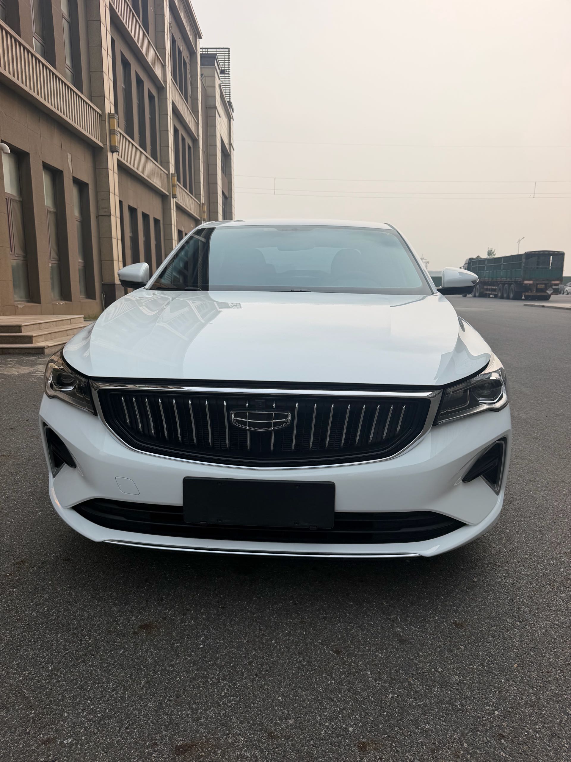 GEELY Emgrand 2023 #2 GEELY Emgrand 2023 car image #2
