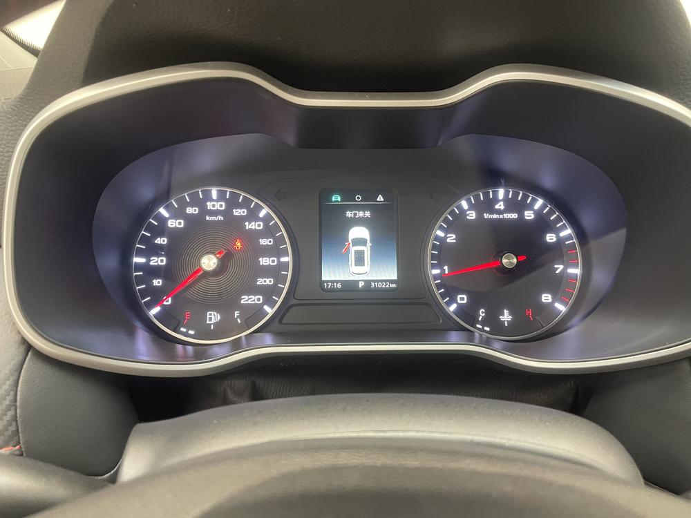 MG ZS 2020 صورة سيارة #15