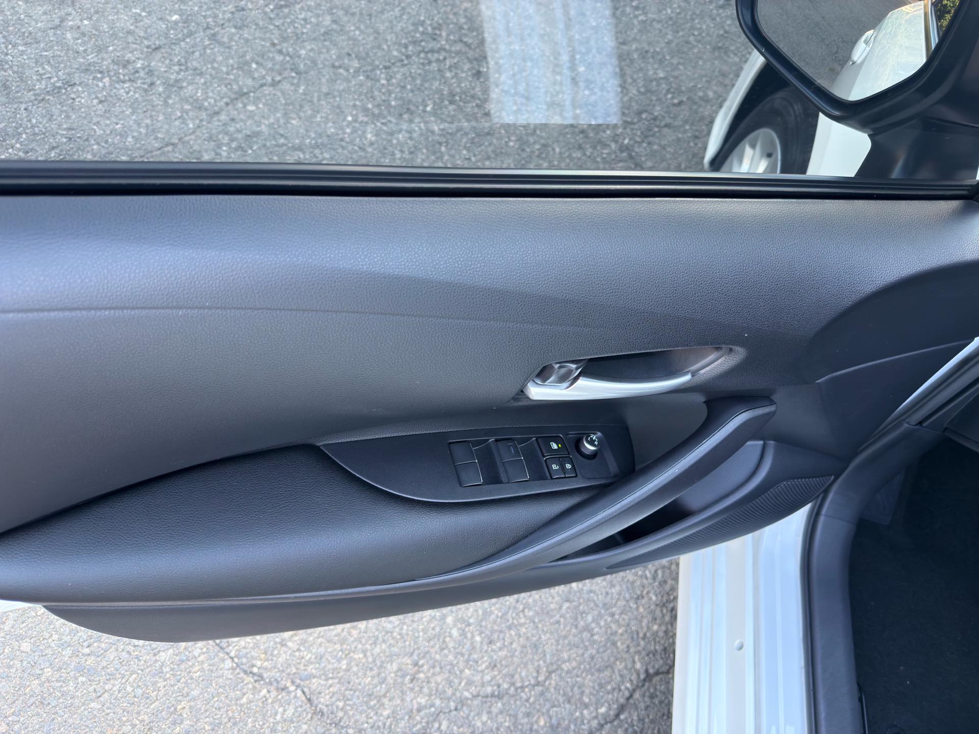 Toyota Corolla 2023 immagine di auto #6