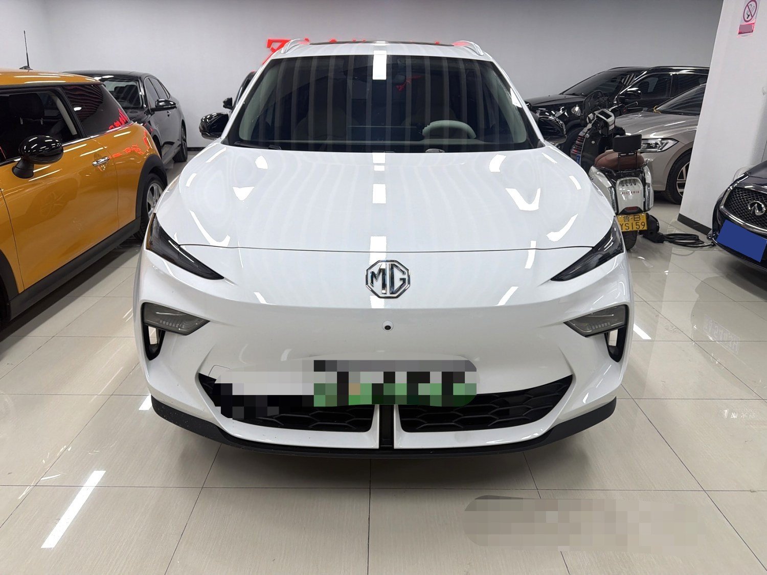 MG ES5 2025 imagem de carro #2