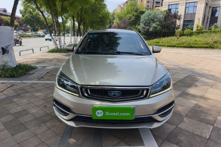 GEELY Emgrand 2018 car image #3