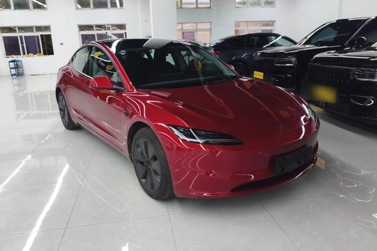 Tesla Model 3 2026 #4 Tesla Model 3 2026 immagine di auto #4