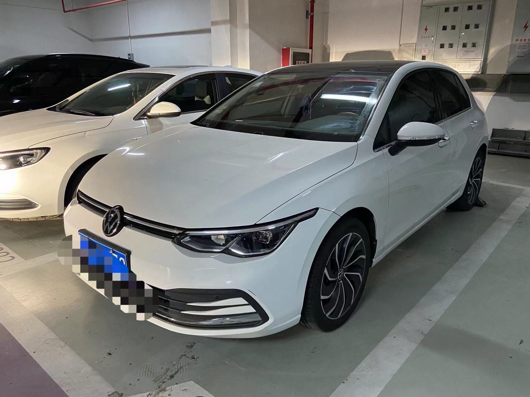 Volkswagen Golf 2021 car image 