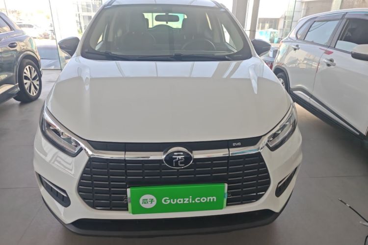 BYD Yuan New Energy 2019 immagine di auto #3
