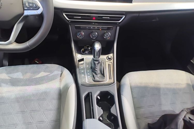 Volkswagen Lavida 2022 immagine di auto #14