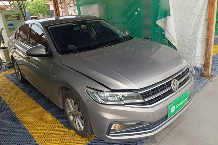 Volkswagen Bora 2019 immagine di auto #4