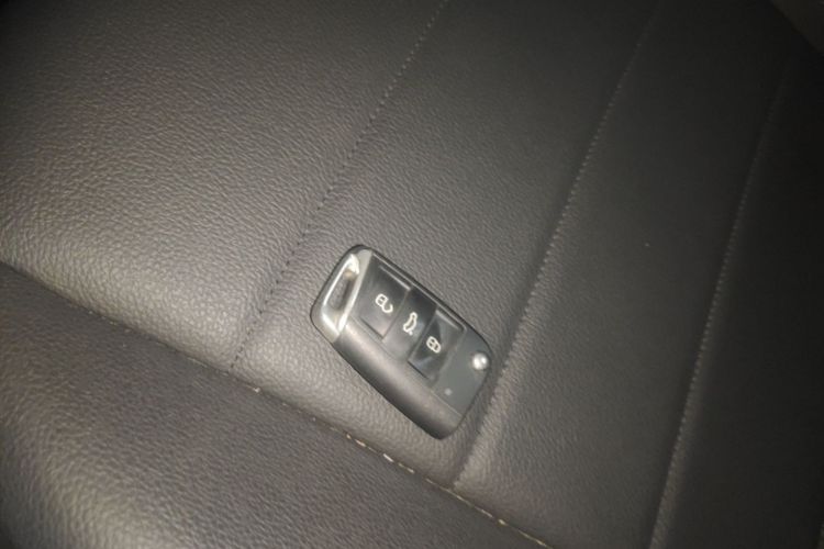 2019 #14 2019 immagine di auto #14