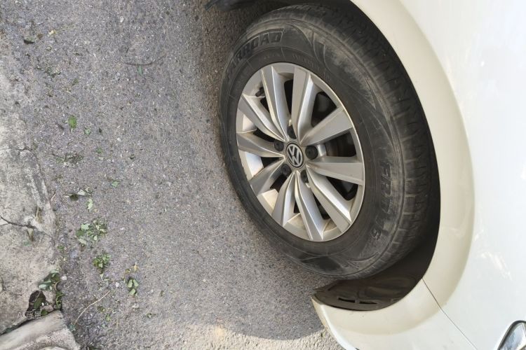 Volkswagen Lavida 2020 car image #9