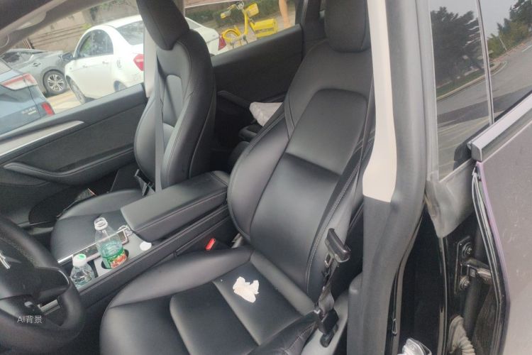 Tesla Model Y 2023 #17 Tesla Model Y 2023 car image #17