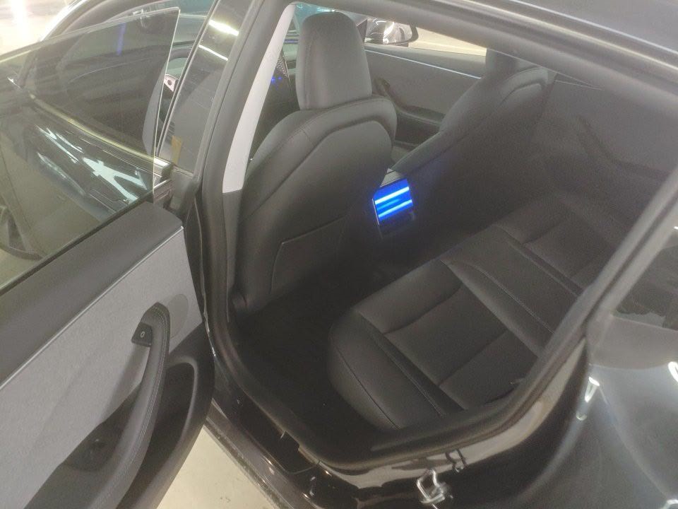 Tesla Model 3 2024 #6 Tesla Model 3 2024 صورة سيارة #6