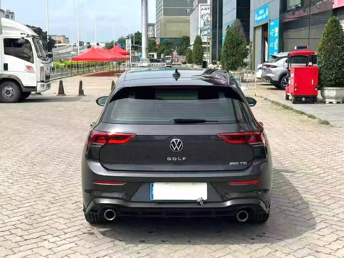Volkswagen Golf 2021 car image #8