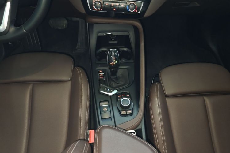 BMW X1 2019 #18 BMW X1 2019 car image #18