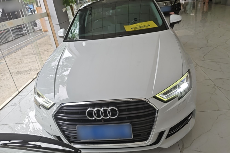 Audi A3 2019 image de voiture #3